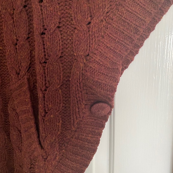 Dex Poncho rust colour - Picture 4 of 4